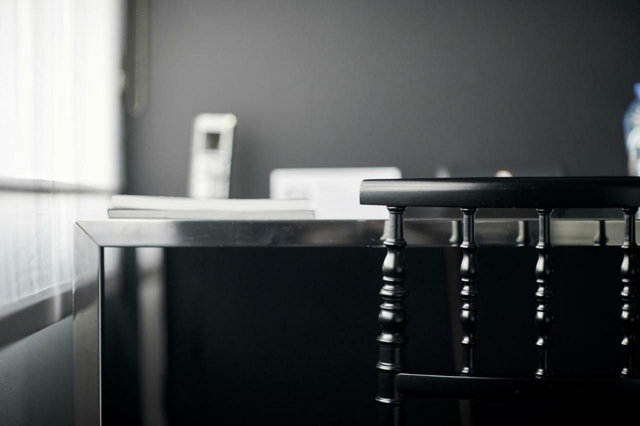 Hotel Odette En Ville Ixelles Zewnętrze zdjęcie