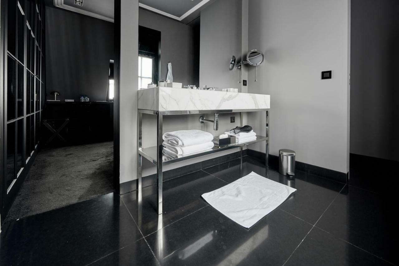 Hotel Odette En Ville Ixelles Zewnętrze zdjęcie