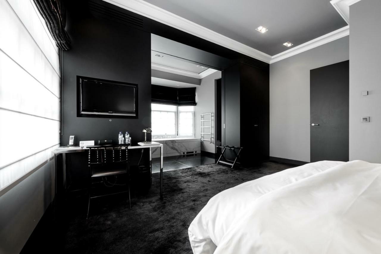 Hotel Odette En Ville Ixelles Zewnętrze zdjęcie