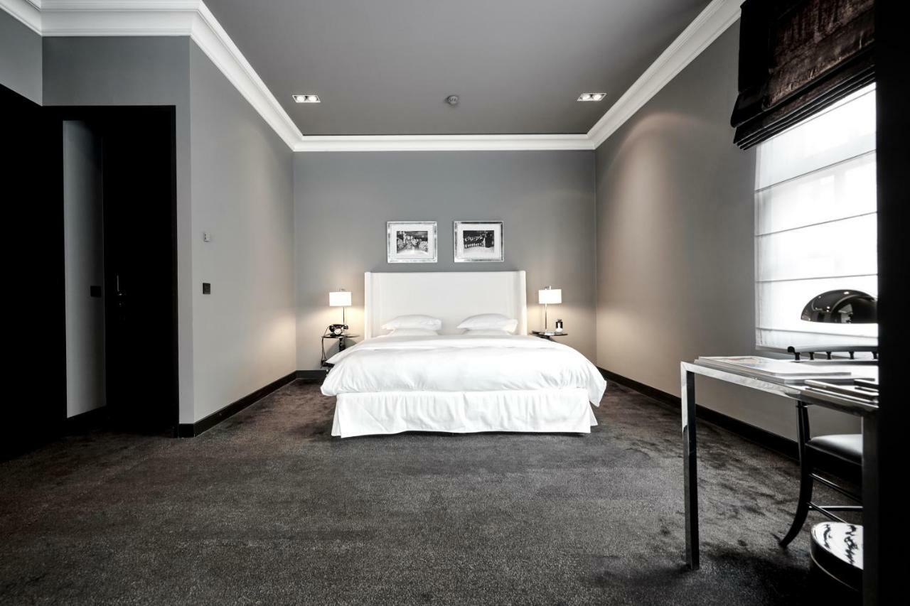 Hotel Odette En Ville Ixelles Zewnętrze zdjęcie